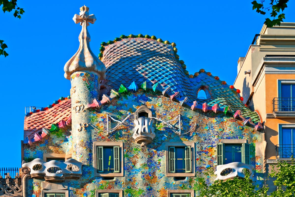 Art Nouveau y Modernismo catalán. La obra de Antoni Gaudí. Modalidad On line.